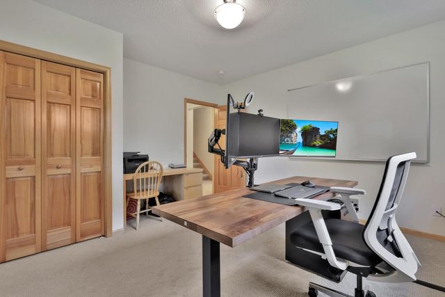 507 Owasso Hills Drive, Roseville, MN 55113