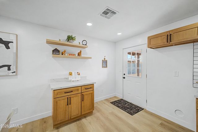 4216 N 31st Drive, Phoenix, AZ 85017