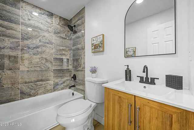 4216 N 31st Drive, Phoenix, AZ 85017