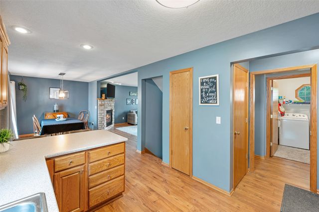 1600 E Boston Avenue, Indianola, IA 50125