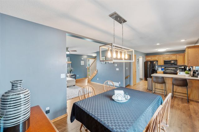 1600 E Boston Avenue, Indianola, IA 50125