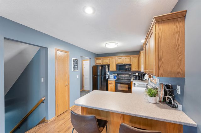 1600 E Boston Avenue, Indianola, IA 50125
