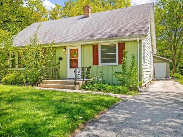 1521 Chelsea Avenue, Rockford, IL 61107