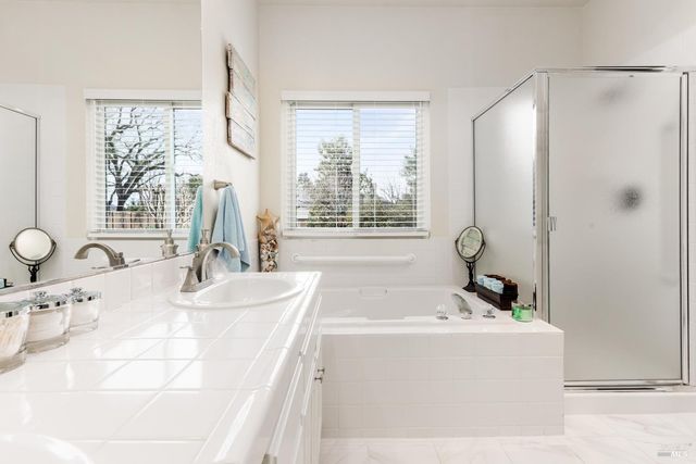 6749 Wintergreen Ct, Santa Rosa, CA 95409