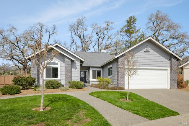 6749 Wintergreen Ct, Santa Rosa, CA 95409