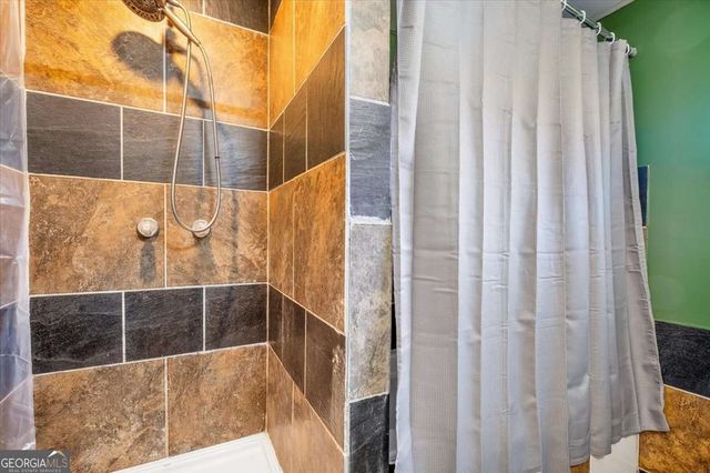 9 Atteiram Drive NE, Rome, GA 30161