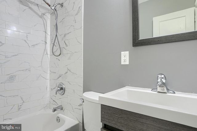 219 ENDSLEIGH AVE, Baltimore, MD 21220
