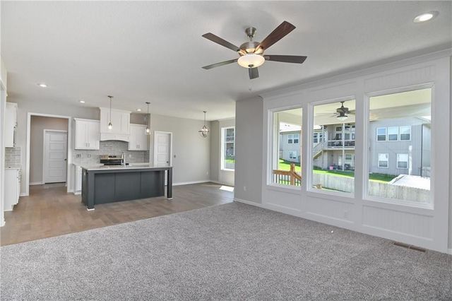 2739 W Park Street, Olathe, KS 66061