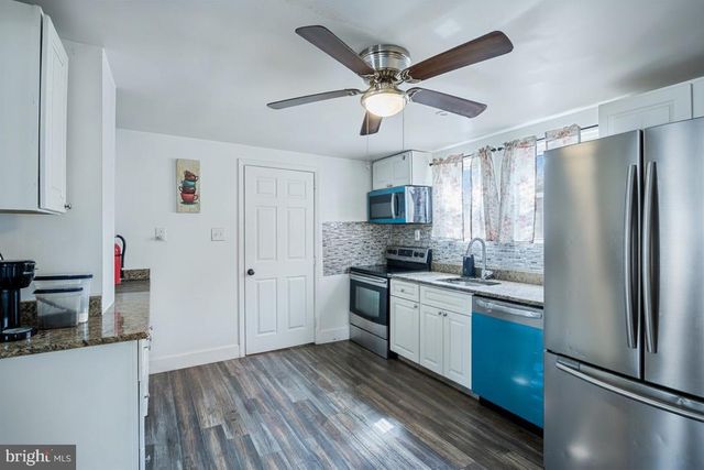 28 E ADAMS ST, Paulsboro, NJ 08066