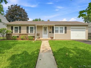252 Marilyn Avenue, Glendale Heights, IL 60139