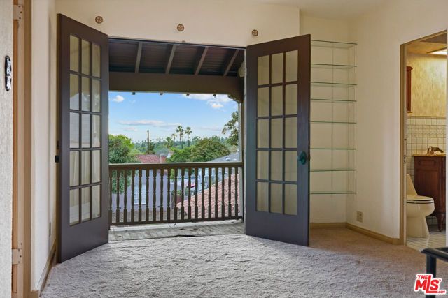 1200 N Cedar Street, Glendale, CA 91207