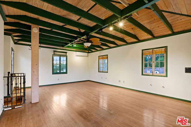 1200 N Cedar Street, Glendale, CA 91207