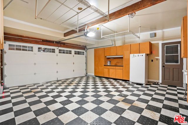 1200 N Cedar Street, Glendale, CA 91207