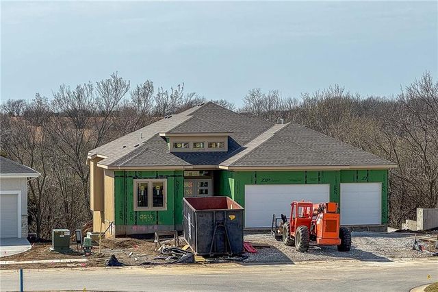 9938 Brockway Street, Lenexa, KS 66220