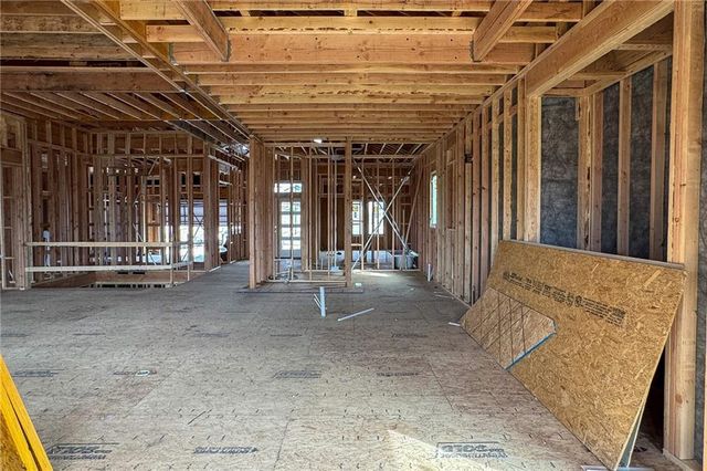 9938 Brockway Street, Lenexa, KS 66220