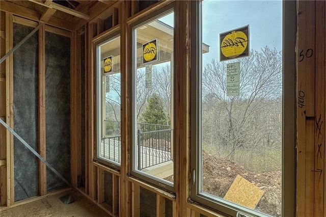 9938 Brockway Street, Lenexa, KS 66220