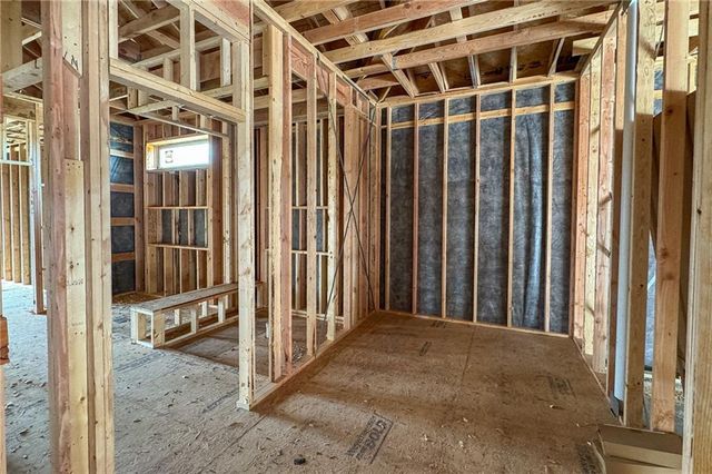 9938 Brockway Street, Lenexa, KS 66220