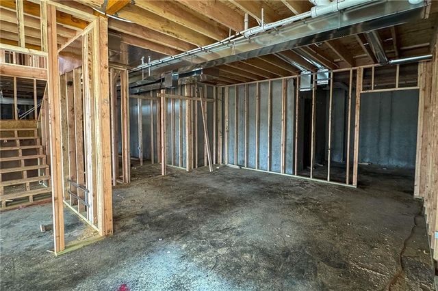 9938 Brockway Street, Lenexa, KS 66220