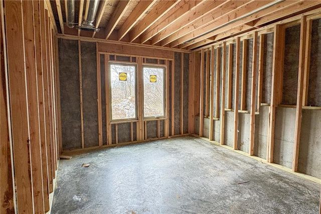 9938 Brockway Street, Lenexa, KS 66220