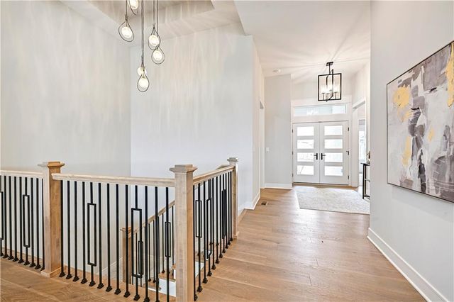 9938 Brockway Street, Lenexa, KS 66220