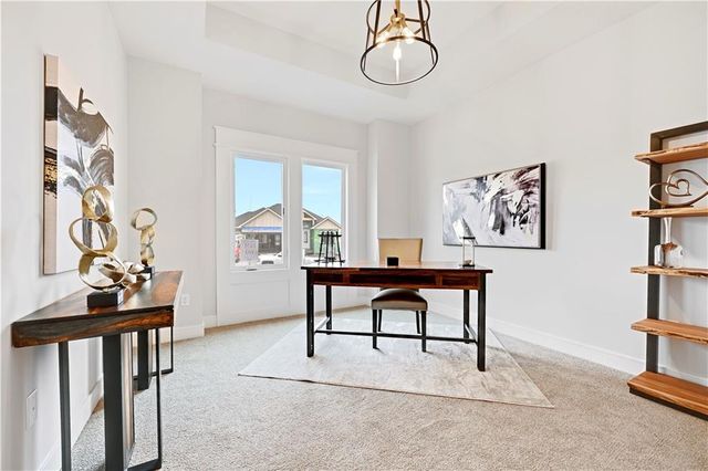 9938 Brockway Street, Lenexa, KS 66220