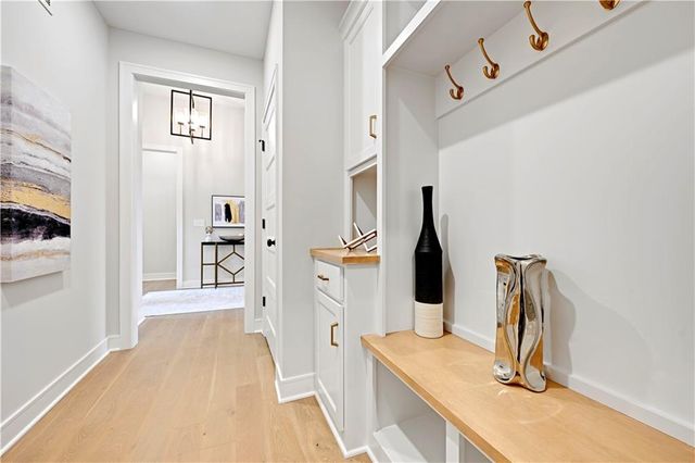 9938 Brockway Street, Lenexa, KS 66220