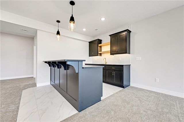 9938 Brockway Street, Lenexa, KS 66220