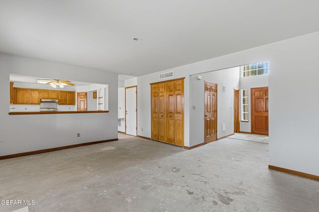 2913 STAR LAKE Place, El Paso, TX 79936