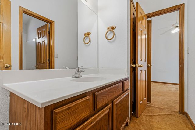 2913 STAR LAKE Place, El Paso, TX 79936