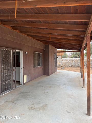 2913 STAR LAKE Place, El Paso, TX 79936