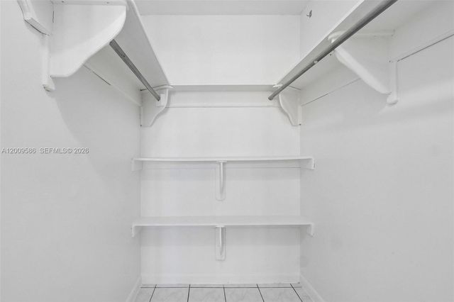 11649 NW 91st Ave, Hialeah Gardens, FL 33018