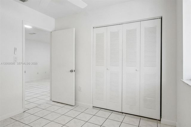 11649 NW 91st Ave, Hialeah Gardens, FL 33018