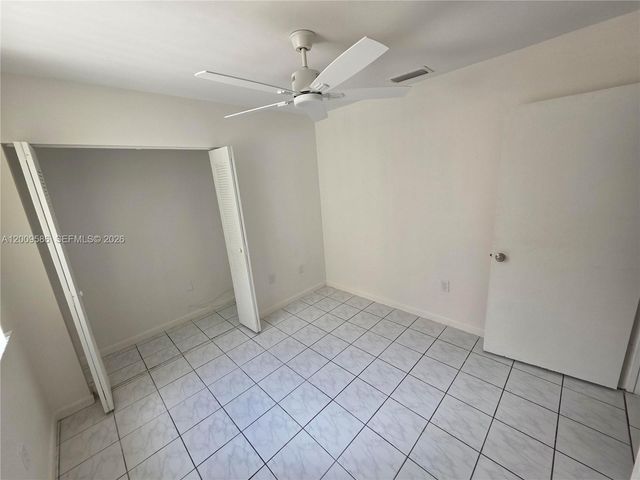 11649 NW 91st Ave, Hialeah Gardens, FL 33018
