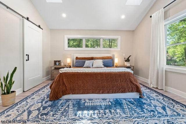 400 Ernest Dr, Hillsborough Twp., NJ 08844