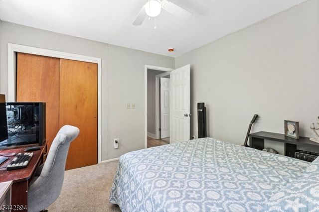 400 Ernest Dr, Hillsborough Twp., NJ 08844