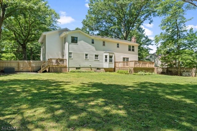 400 Ernest Dr, Hillsborough Twp., NJ 08844