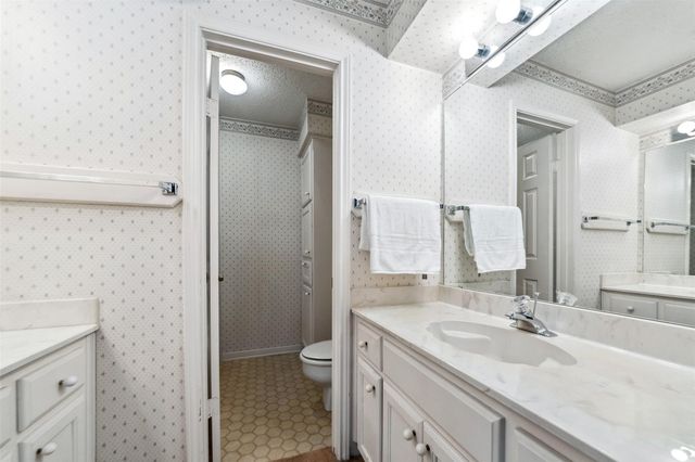 15118 Terrace Oaks Drive, Houston, TX 77068