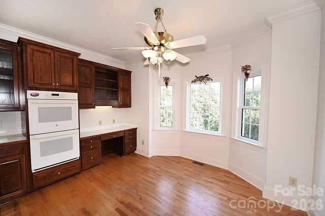 640 40th Avenue Lane NW, Hickory, NC 28601