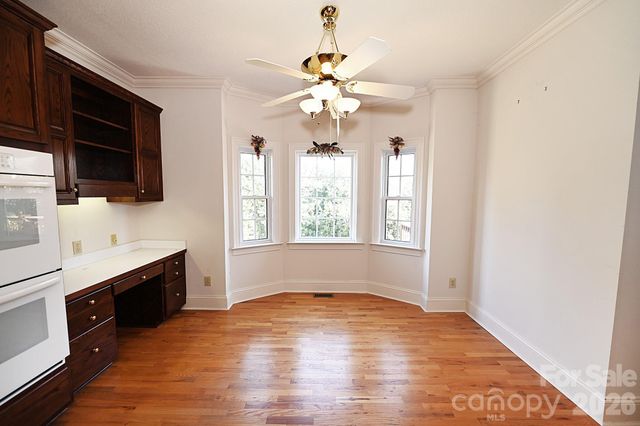 640 40th Avenue Lane NW, Hickory, NC 28601