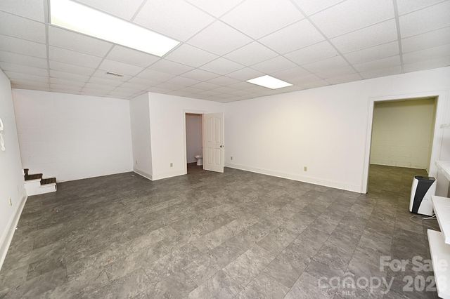 640 40th Avenue Lane NW, Hickory, NC 28601