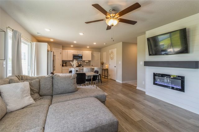 4107 NW 13th Street, Ankeny, IA 50023