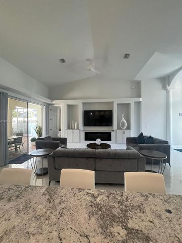 8268 S Southwind, Fort Myers, FL 33908