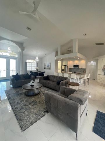 8268 S Southwind, Fort Myers, FL 33908