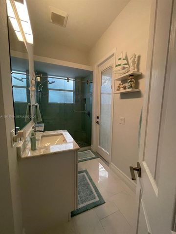 8268 S Southwind, Fort Myers, FL 33908