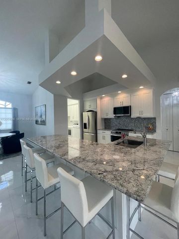 8268 S Southwind, Fort Myers, FL 33908