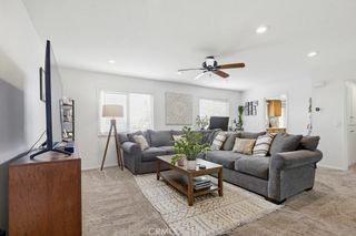 5843 La Jolla Way 28, Cypress, CA 90630