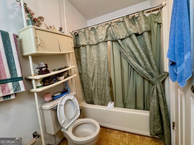 111 Ridgeview Court, Dahlonega, GA 30533