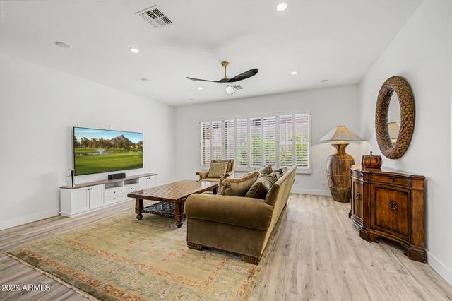 20763 W HOLT Drive, Buckeye, AZ 85396