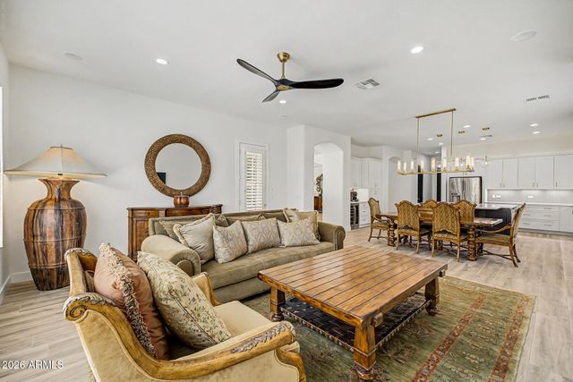 20763 W HOLT Drive, Buckeye, AZ 85396
