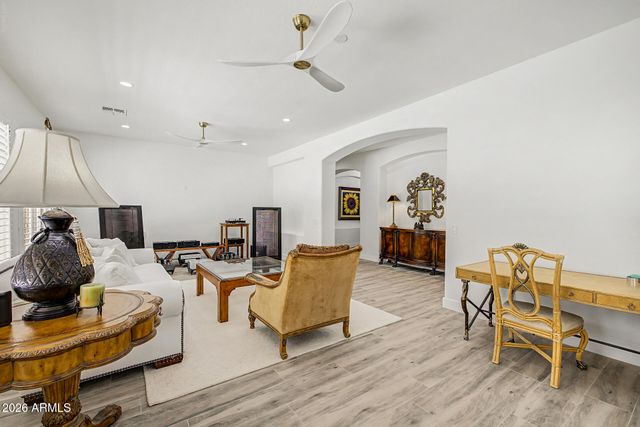 20763 W HOLT Drive, Buckeye, AZ 85396